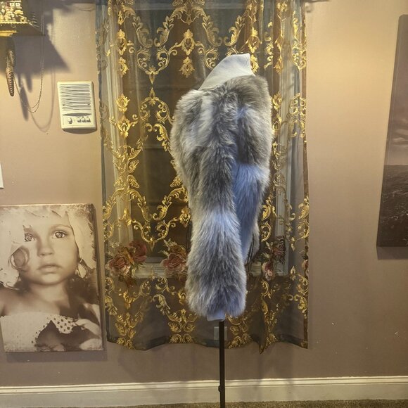 silence + noise faux fur cropped jacket - NWOT - Picture 3 of 5